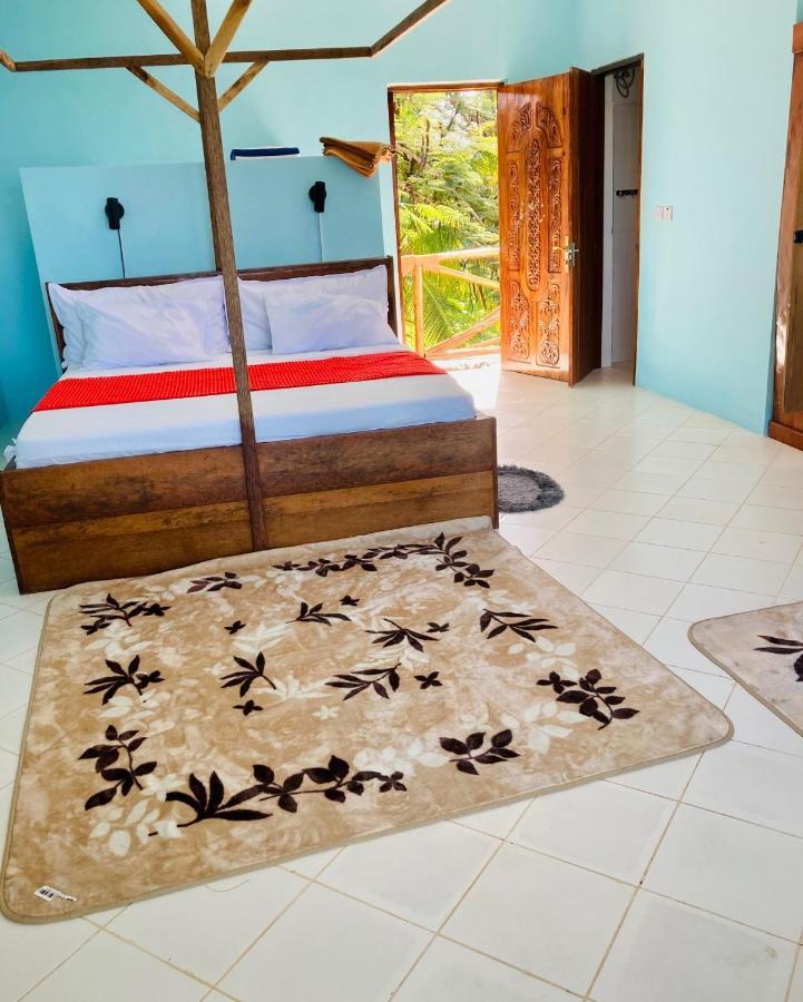 Kaure Sand Beach Lodge اوروا المظهر الخارجي الصورة