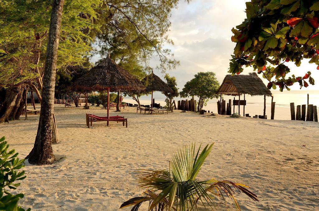 Kaure Sand Beach Lodge اوروا المظهر الخارجي الصورة