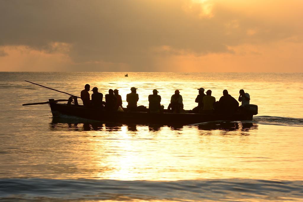 Kaure Sand Beach Lodge اوروا المظهر الخارجي الصورة