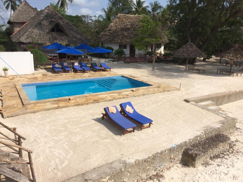 Kaure Sand Beach Lodge اوروا المظهر الخارجي الصورة