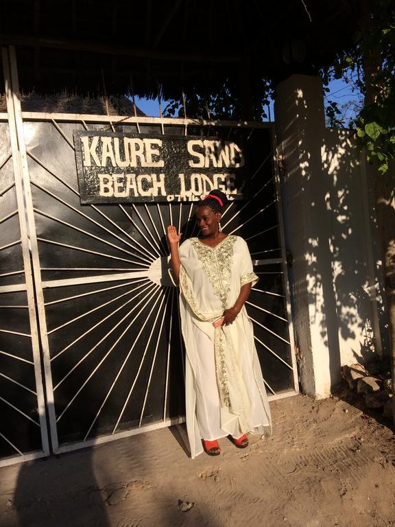 Kaure Sand Beach Lodge اوروا المظهر الخارجي الصورة